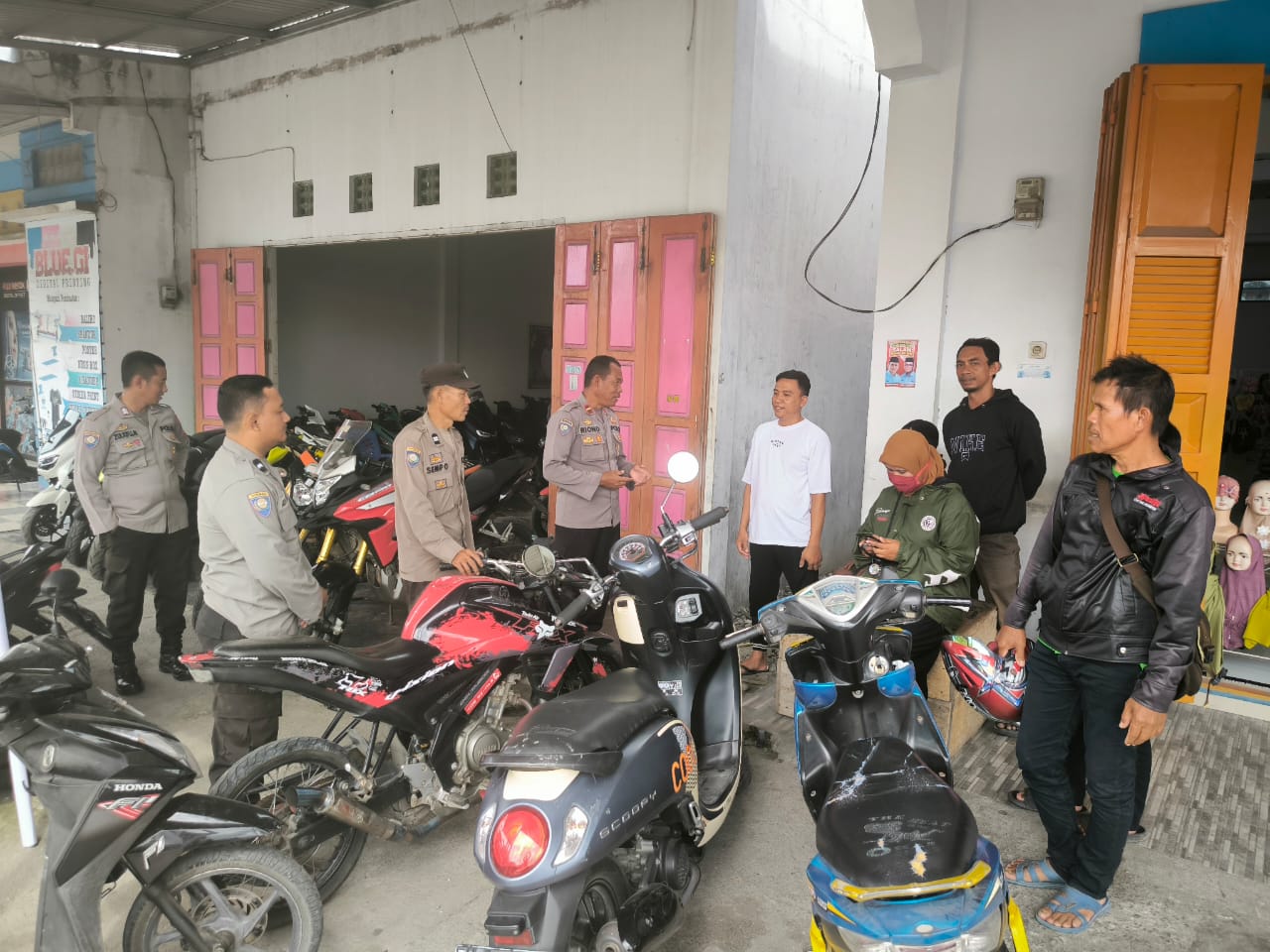 Satuan Tugas (Satgas) Preemtif Subsatgas Binmas Operasi Mantap Praja (OMP) Tinombala – 2024 tingkatkan himbauan kamtibmas dalam tahapan Pilkada Serentak 2024 di Kabupaten Tojo Una Una