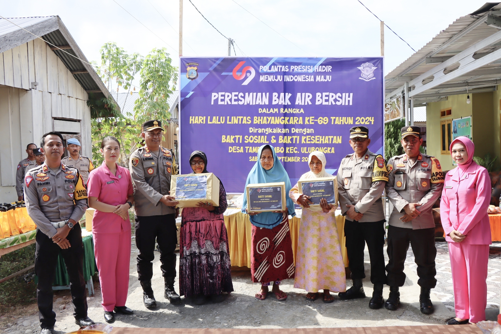 Kapolres Touna Resmikan Penggunaan Bak Air Bersih Di Desa Tampanombo