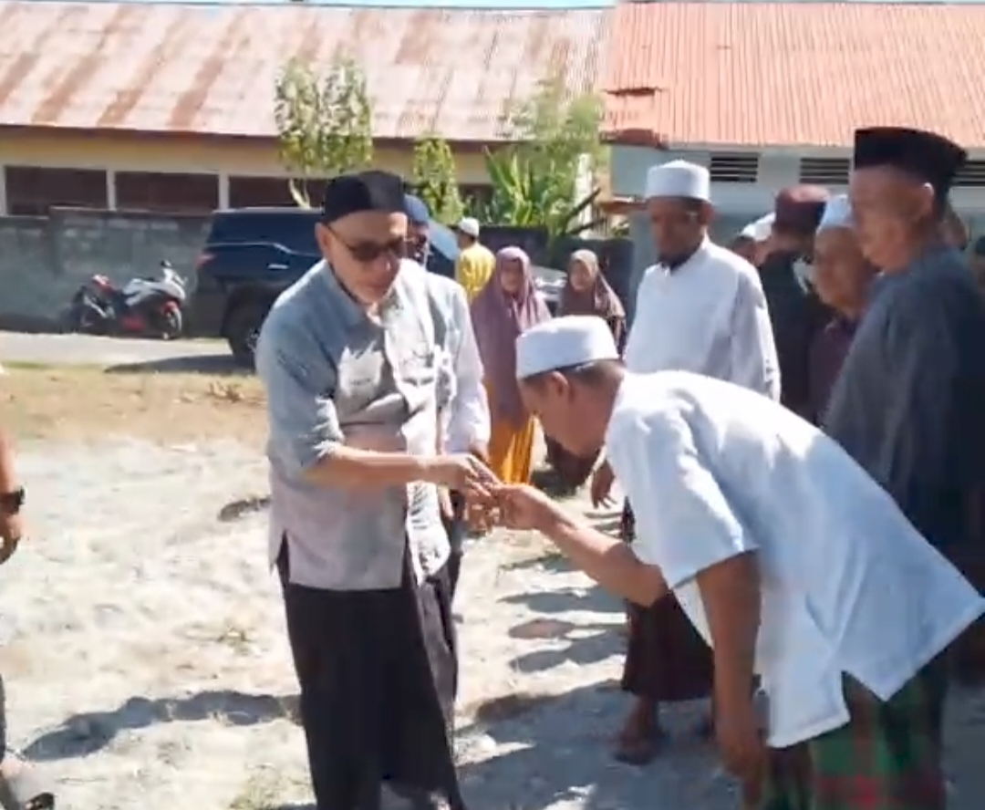 Habib Ali Bin Muhammad meresmikan Pembangunan Mda Alkhairaat dirangkaikan dengan Do'a Maulid Nabi besar Mohammad SAW