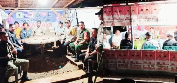 Demi Pilkada Damai dikecamatan Lembo, TNI,Polri, Camat & Panwascam, Menyapa Posko Tim Pemenangan Paslon (Foto: Ist)