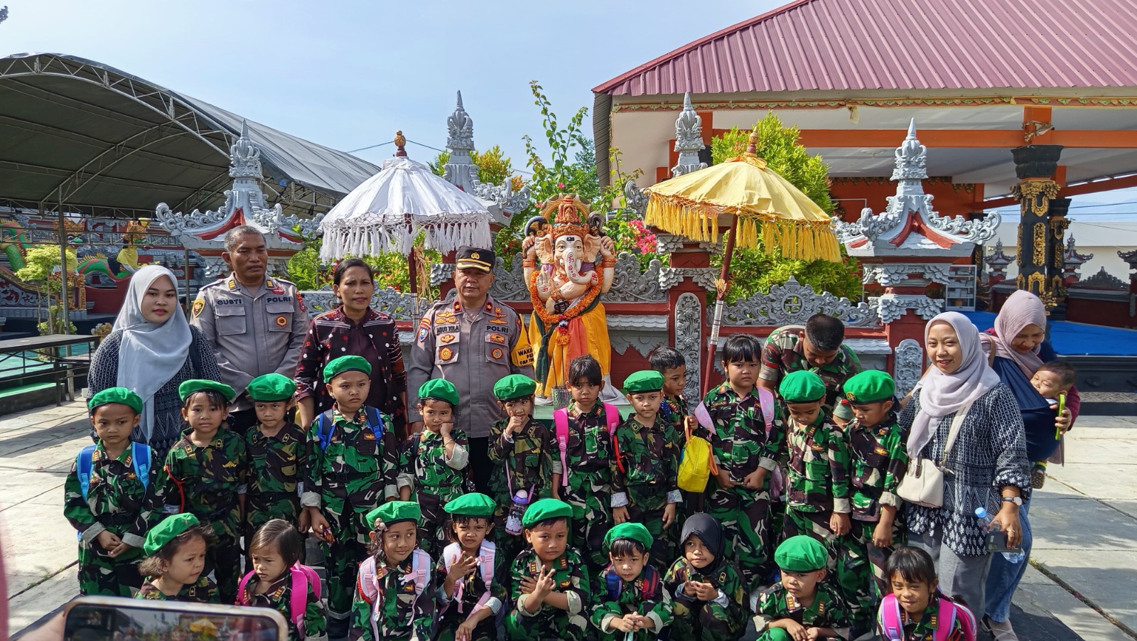 Ditbinmas Polda Sulawesi Tengah (Sulteng) menerima pendidikan diluar sekolah dari TK Kartika XXI-18 Palu, Kamis (31/10/2024).