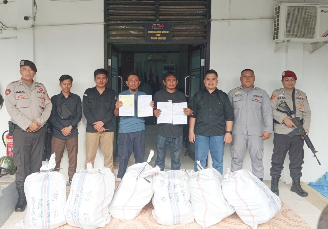 logistik pilkada berupa sampul kubus dan sampul form model C hasil KWK untuk Pilkada Serentak Tahun 2024.