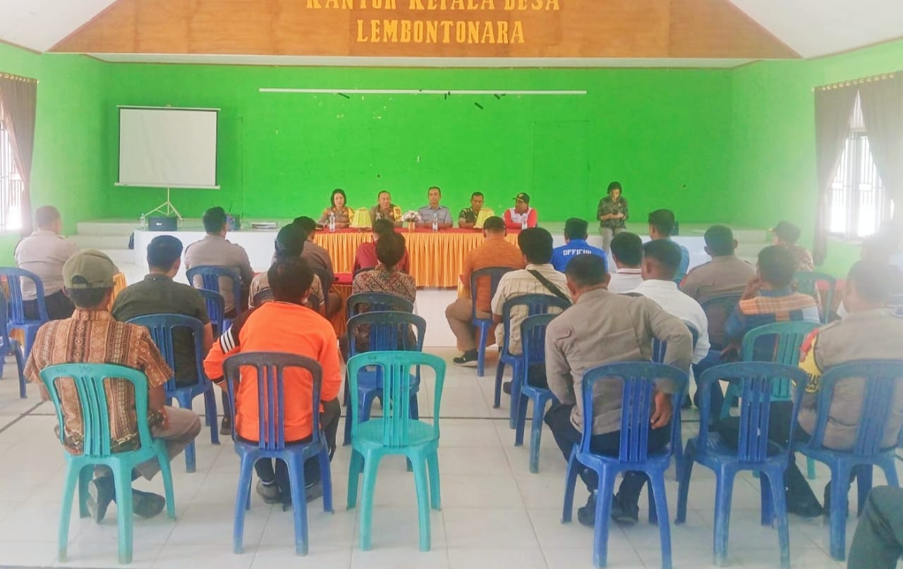 Kapolres melalui Wakapolres Morowali Utara Sampaikan Pilkada Damai di Kecamatan Mori Utara (foto: ist)