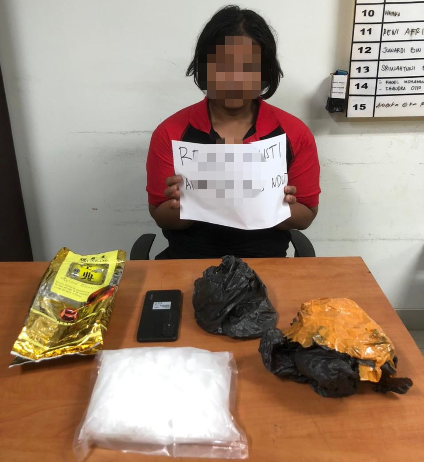 Tersangka berhasil diamankan adalah seorang pria inisial RGA asal Marawola