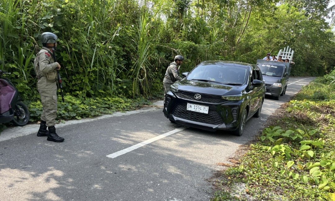 Satgas III Preventif Operasi Madago Raya melakukan Razia Kendaraan Kamis (19/12/2024)