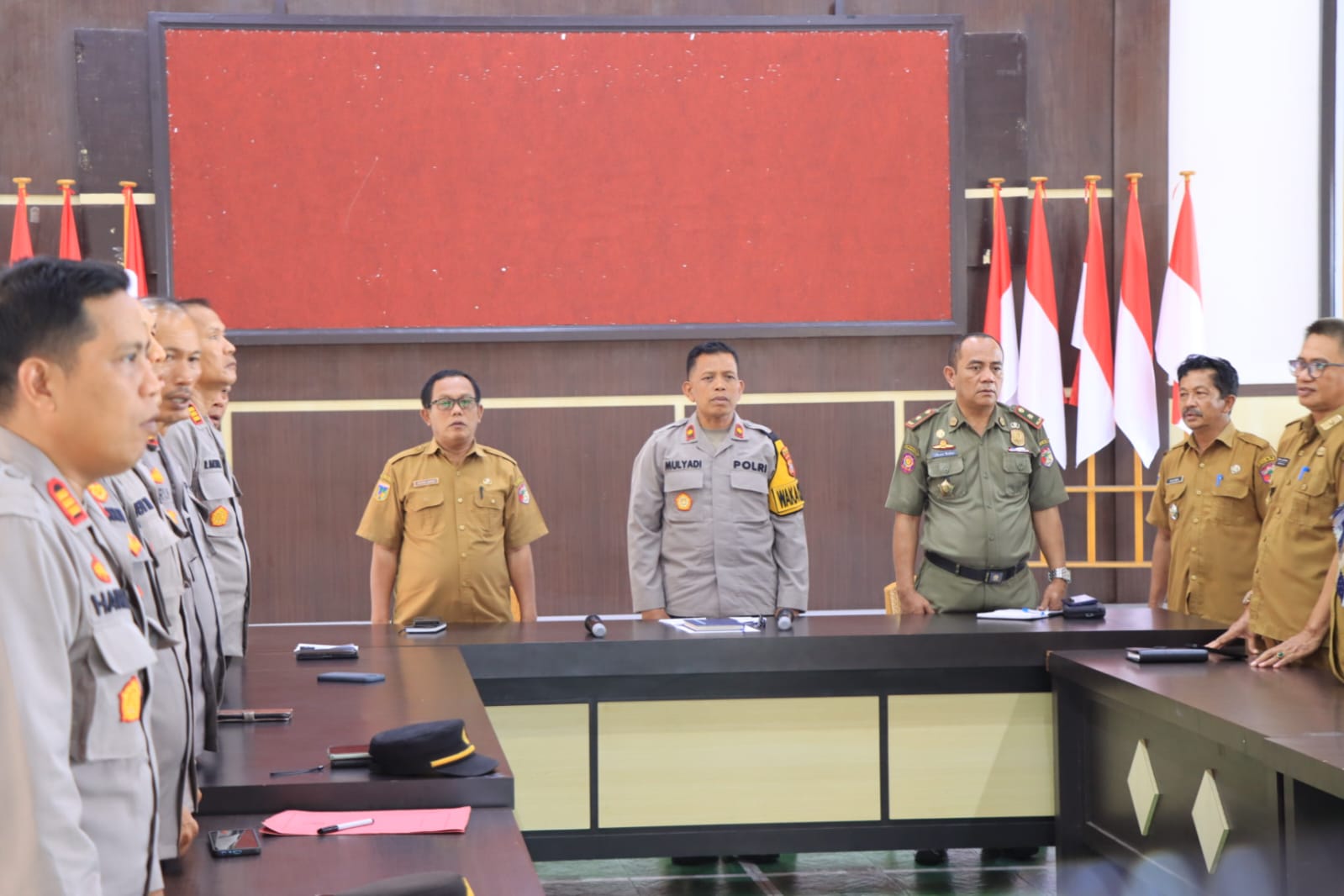 Polres Tojo Una Una dan pemerintah daerah ikuti Rakor Antara Gugus Tugas Polri Mendukung Ketahanan dengan Kementerian Pertanian Republik Indonesia melalui zoom meeting, Senin (13/01/2025).