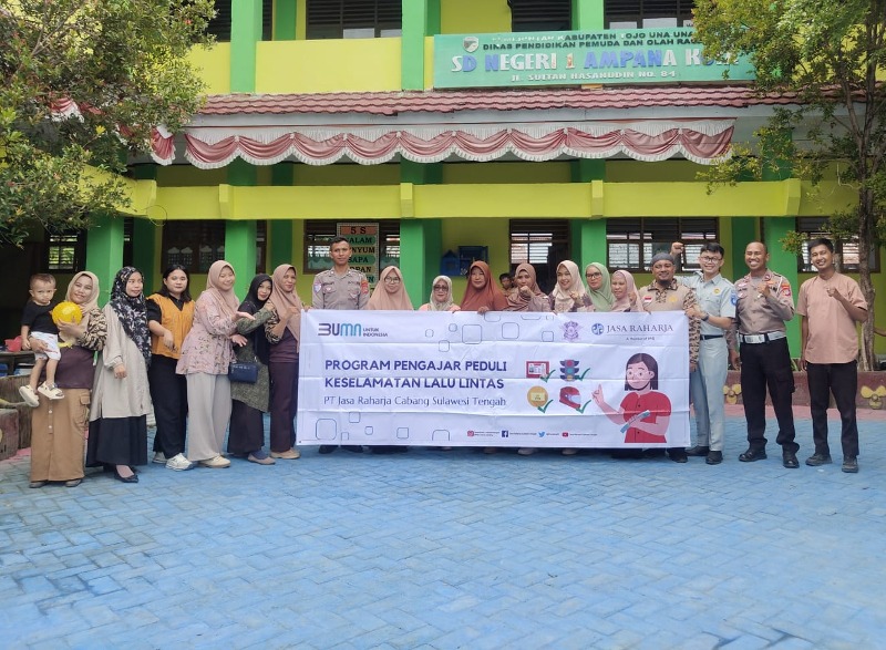 Satlantas Polres Touna bersama Jasa Raharja Cabang Ampana melaksanakan bimbingan dan penyuluhan tentang program pengajar keselamatan berlalu lintas di SDN 1 Ampana Kota, Sabtu (8/2/2025).