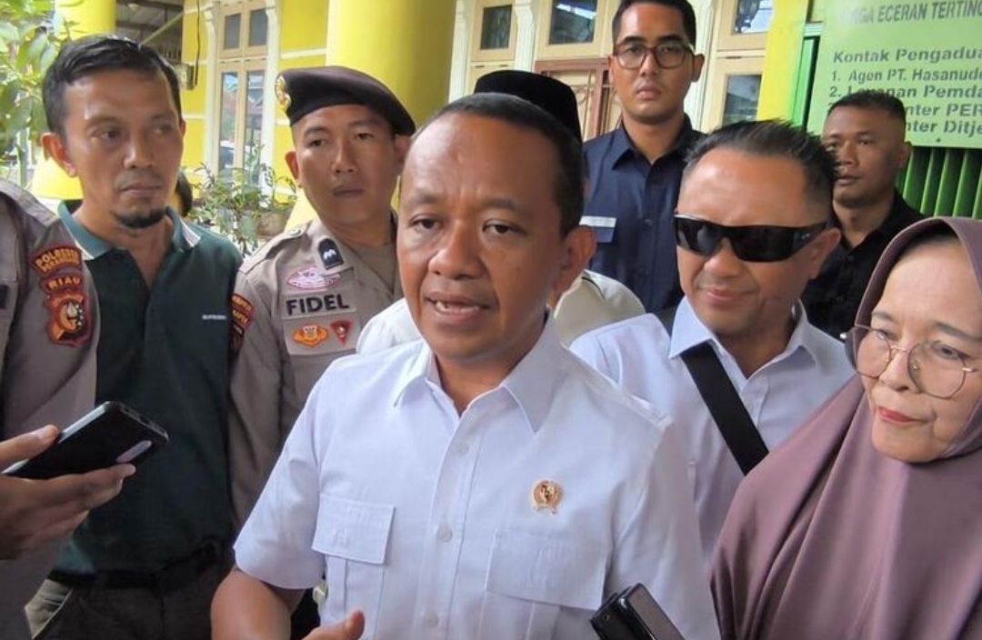RIAU K147-18 20250205 Ada yang Bermain Harga Gas Elpiji, Bahlil: Saya Akan Selesaikan Mereka(KOMPAS.COM/IDON)