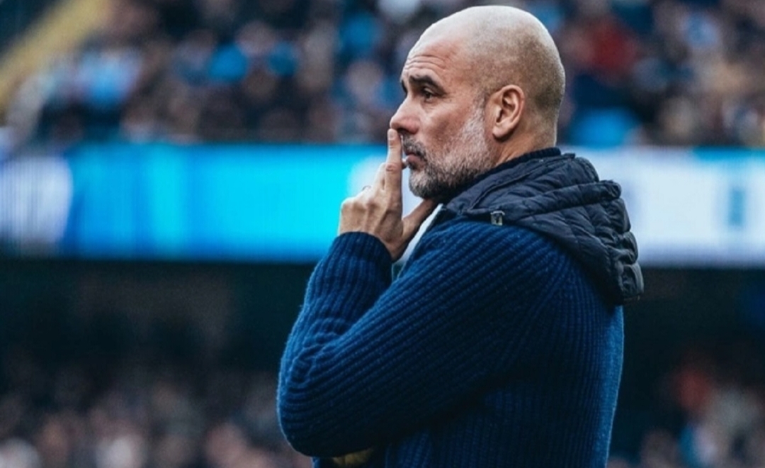 Pep guardiola berpotensi dipecat Manchester City. (Foto: Llaman resmi Manchester City)