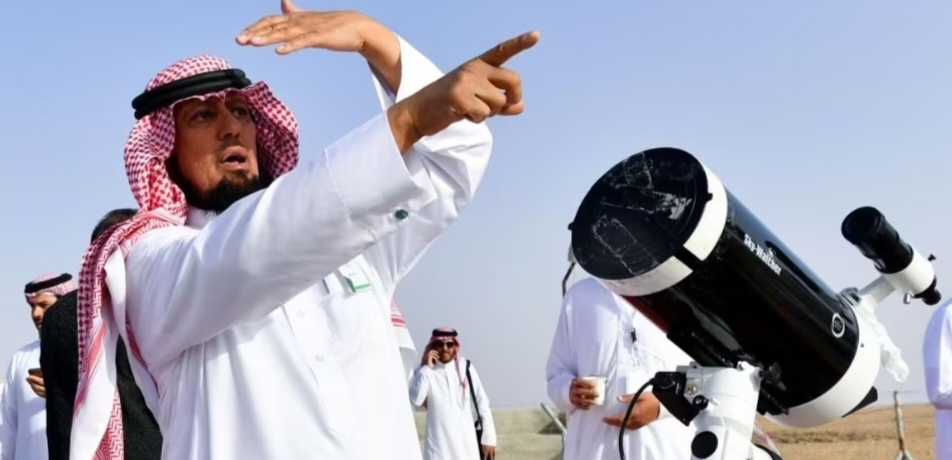 ilustrasi melihat hilal di saudi (©idomavoice)