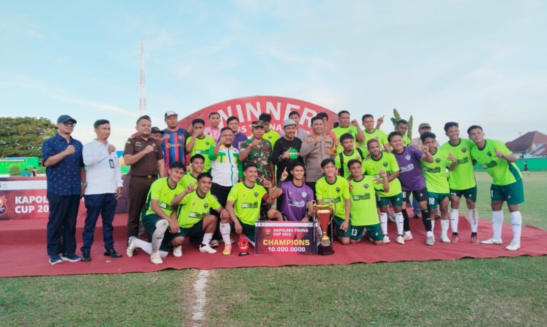 Penutupan Turnamen Sepak bola Kapolres Touna Cup 2025 di Lapangan Stamin Ampana, Kecamatan Ampana Kota, Kamis (27/2/2025).