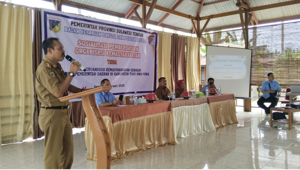 Plh Sekda Touna Alfian Matajeng memberikan sambutan Bupati