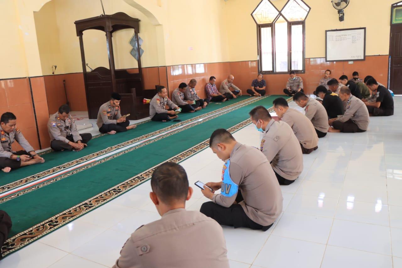 Binrohtal yang dilaksanakan sekali dalam sepekan yaitu setiap hari Kamis. Sama seperti yang dilakukan hari ini, Kamis (6/3/2025)