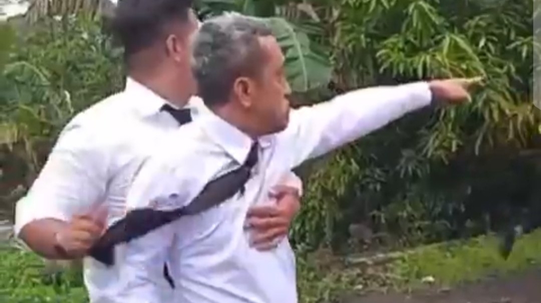 Bupati Jeneponto Paris Yasir Saat Mengamuk di Tengah Jalan. (Foto/Tangkapan Layar)