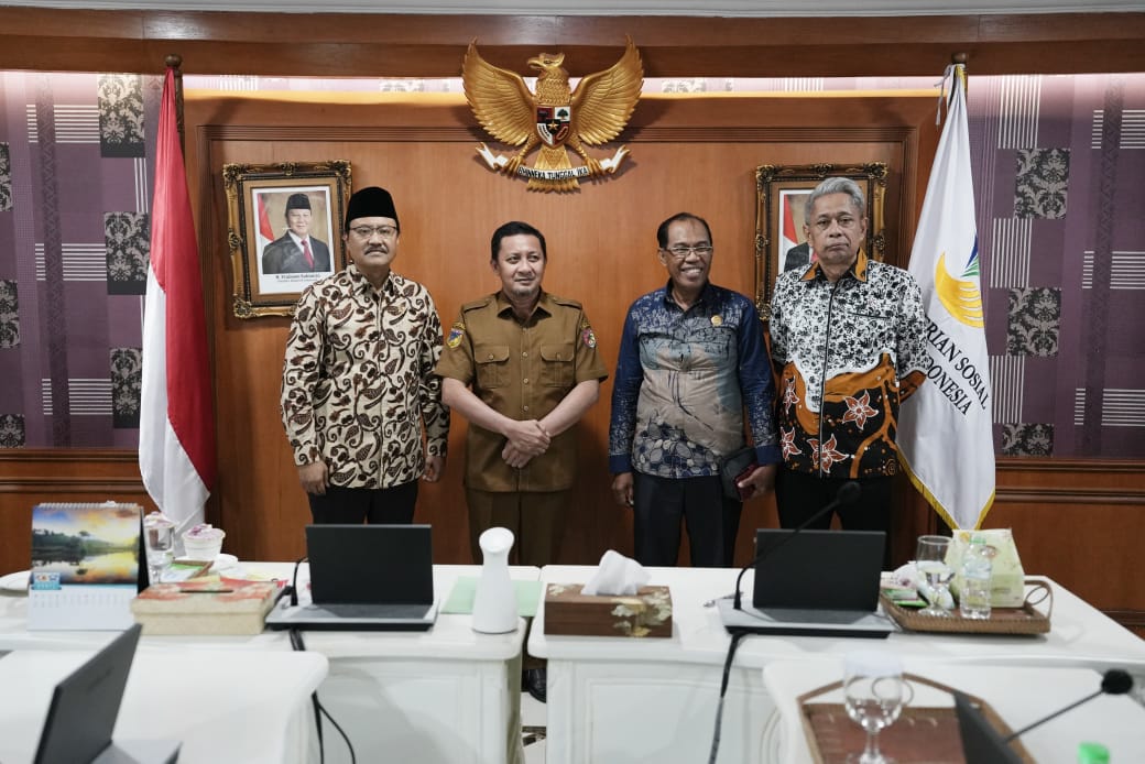 Bupati Tojo Una-Una, Ilham Lawidu, SH, didampingi Wakil ketua DPRD Touna Jafar.M.Amin, melakukan audiensi dengan Menteri Sosial Republik Indonesia (Mensos) dan Wakil Menteri Sosial (Wamensos) di Jakarta (Foto Linda Prokopim)