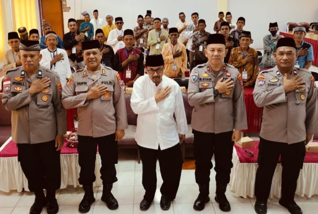 Satgas II Preemtif Operasi Madago Raya kembali menggelar kegiatan peningkatan kemampuan bagi para Imam Masjid dan Pegawai Syara