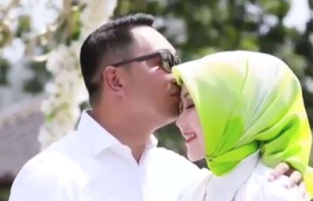 Ridwan Kamil Terseret Skandal Perselingkuhan dengan LM, Atalia: Tidak Semua Jalan Mudah tapi..(Foto: Instagram/@ridwankamil/@ataliapr)