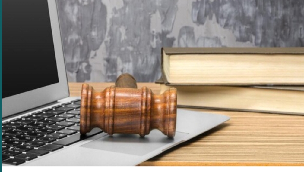 Ilustrasi UU ITE (Foto: Fabrikasimf/Freepik)