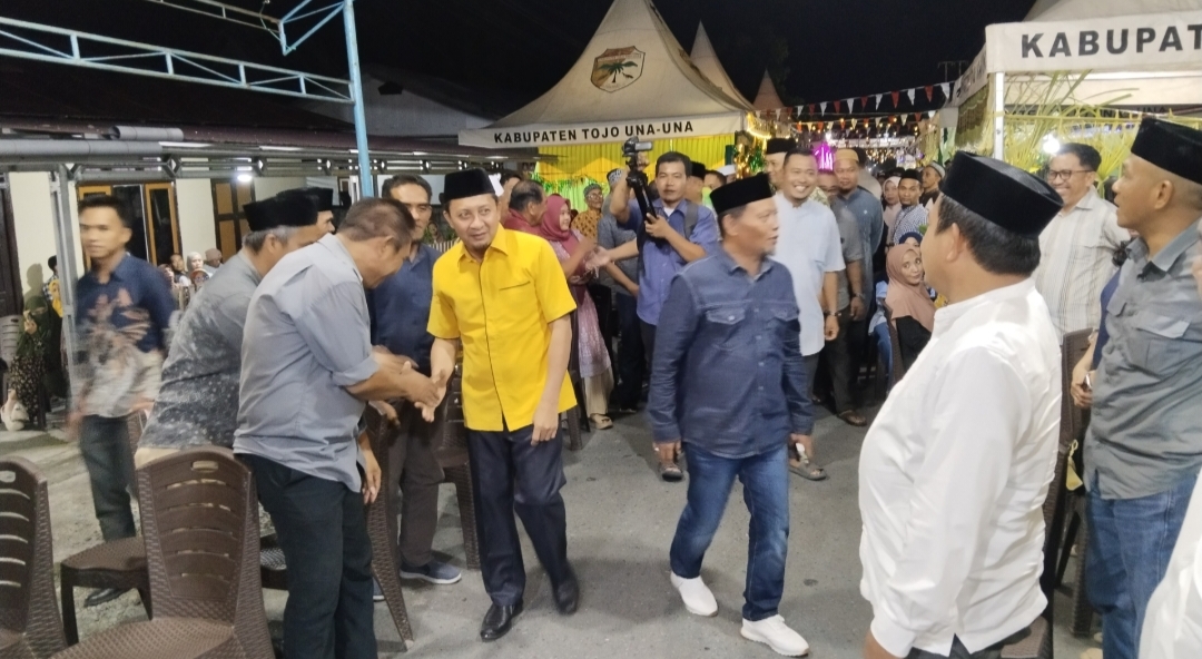 Bupati Touna Ilham Lawidu, SH menghadiri lebaran ketupat dan halal bihalal bersama masyarakat Desa Sumoli