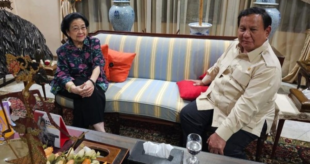 Foto: Potret momen pertemuan empat mata Presiden Prabowo Subianto dengan Ketua Umum PDIP Megawati Soekarnoputri di Teuku Umar. (Dok Instagram Sufmi Dasco Ahmad).
