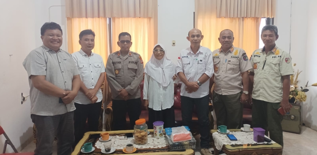 Koordinasi yang berlangsung di ruang Asisten III Bidang Administrasi Umum Setdakab, Marni Mangun