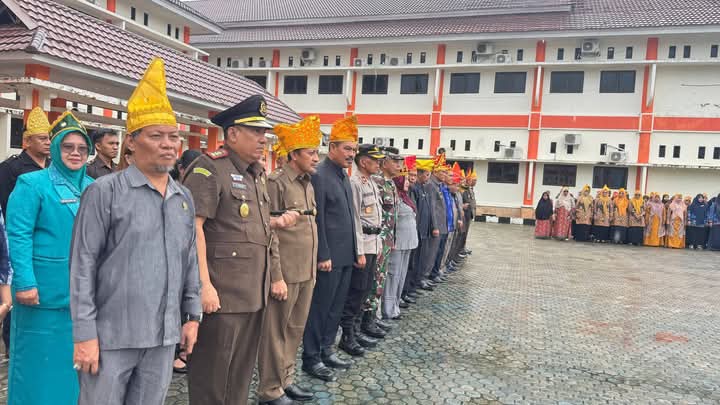 Pemkab Touna Gelar Upacara Hardiknas 2025, Bersama Unsur Forkopimda (Foto Linda Prokopim) 