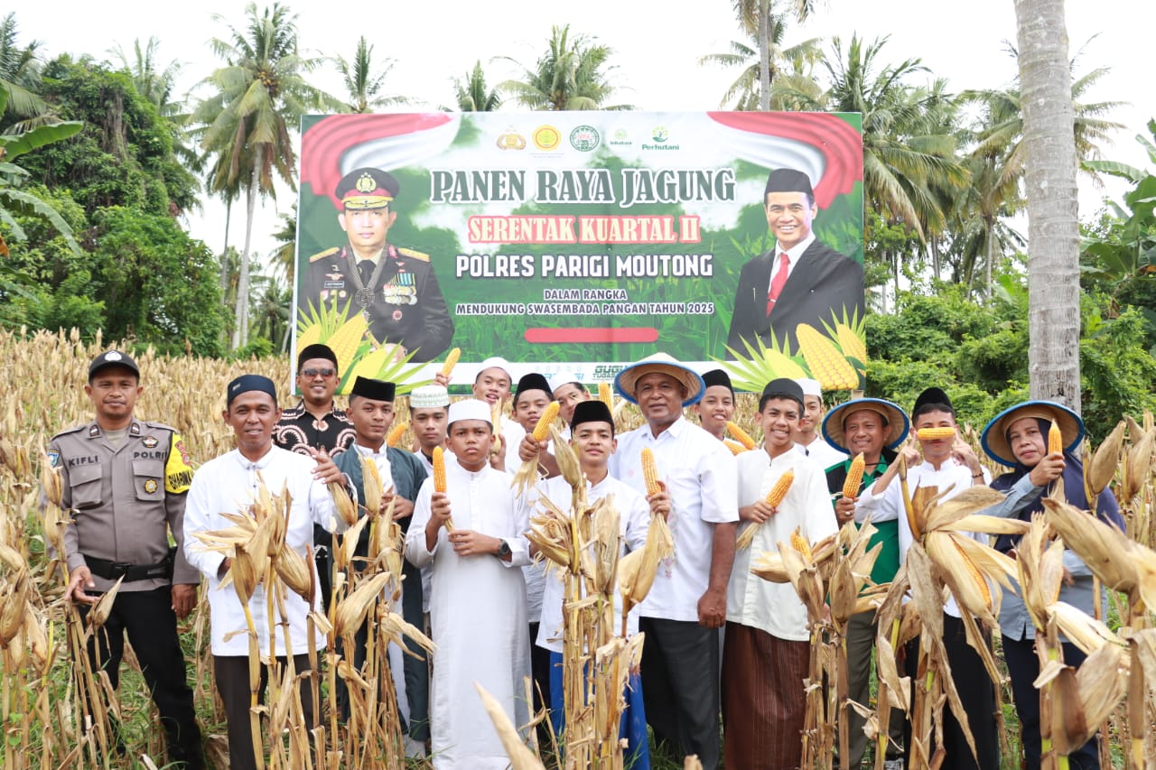Polres Parigi menggelar panen raya jagung