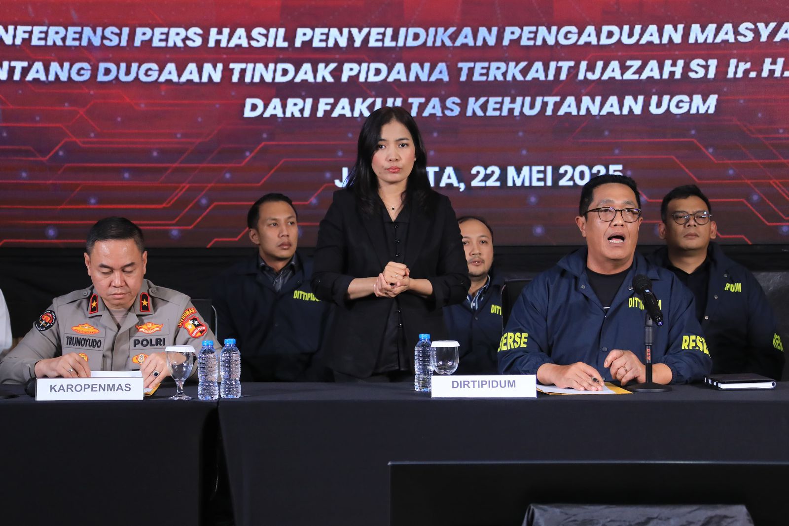 Bareskrim Polri menegaskan bahwa dokumen ijazah Joko Widodo dinyatakan asli dan sah