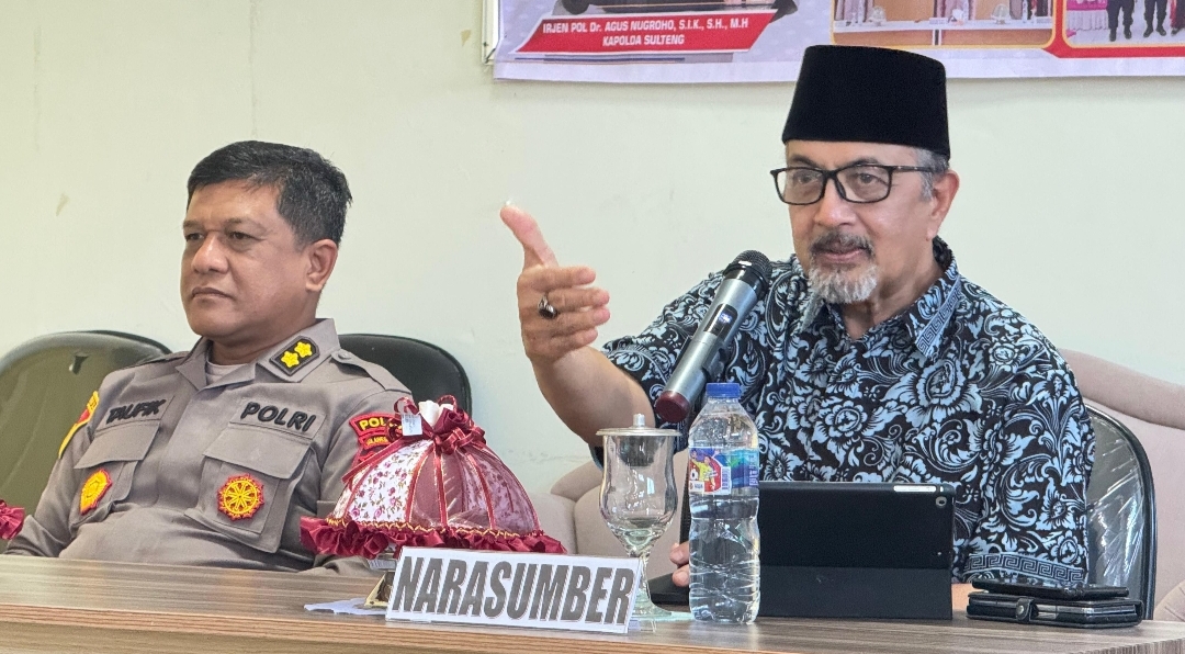 Narasumber, Ketua FKUB Provinsi Sulawesi Tengah, Prof. Dr. Zainal Abidin, M.Ag