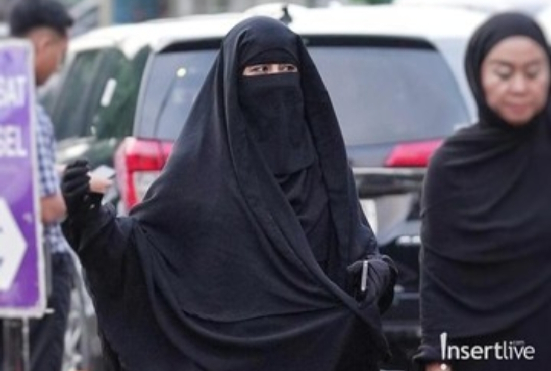 Kronologi Umi Pipik Polisikan 2 Akun Netizen Pembully (Foto: Marianus Harmita)