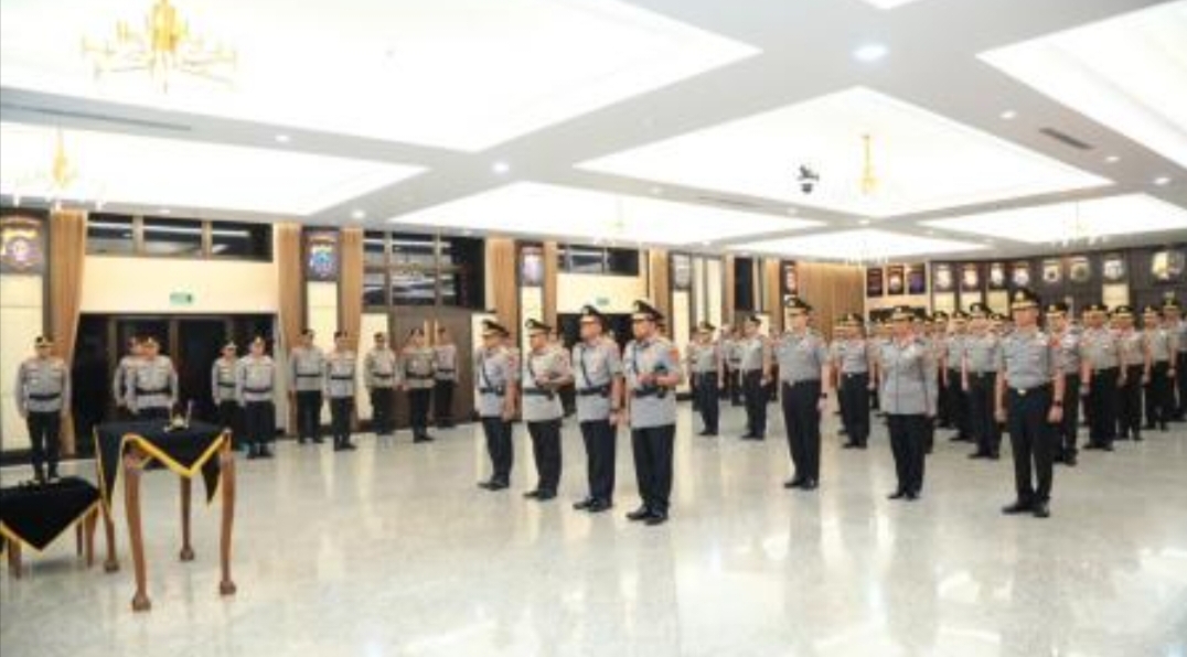 Upacara kenaikan pangkat 49 perwira tinggi Polri di Gedung Rupatama, Jakarta, Jumat (23/5/2025). (Foto: Divisi Humas Polri)