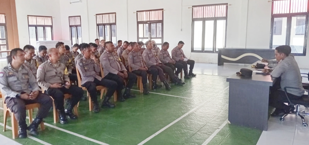 Waka Pimpin Kegiatan Anev Tugas Bhabinkamtibmas Jajaran Polres Touna