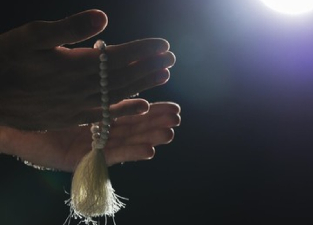 Bacaan Doa Niat Puasa Qadha Ramadan Gabung dengan Arafah/Foto: dok. Freepik