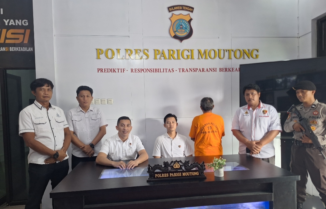 Polres Parigi Moutong, mengamankan Inisial IA (51) oknum mantan Kepala Desa Bambalemo