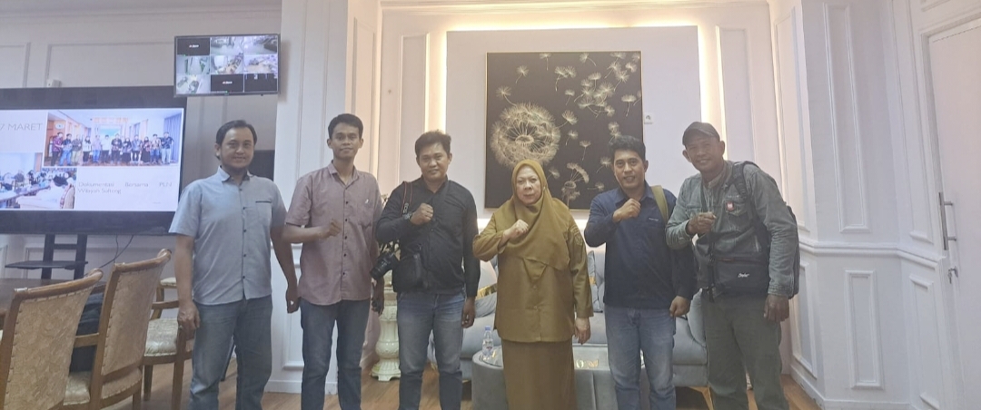 Wakil Gubernur Sulteng, dr.Reny A. Lamadjido, menerima audiensi pengurus PJS di Kantor Gubernur, Selasa (10/5/2025).