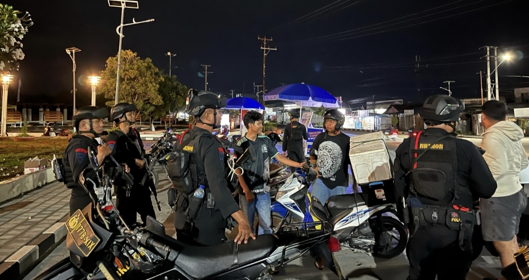 Patroli kemitraan pada Sabtu malam