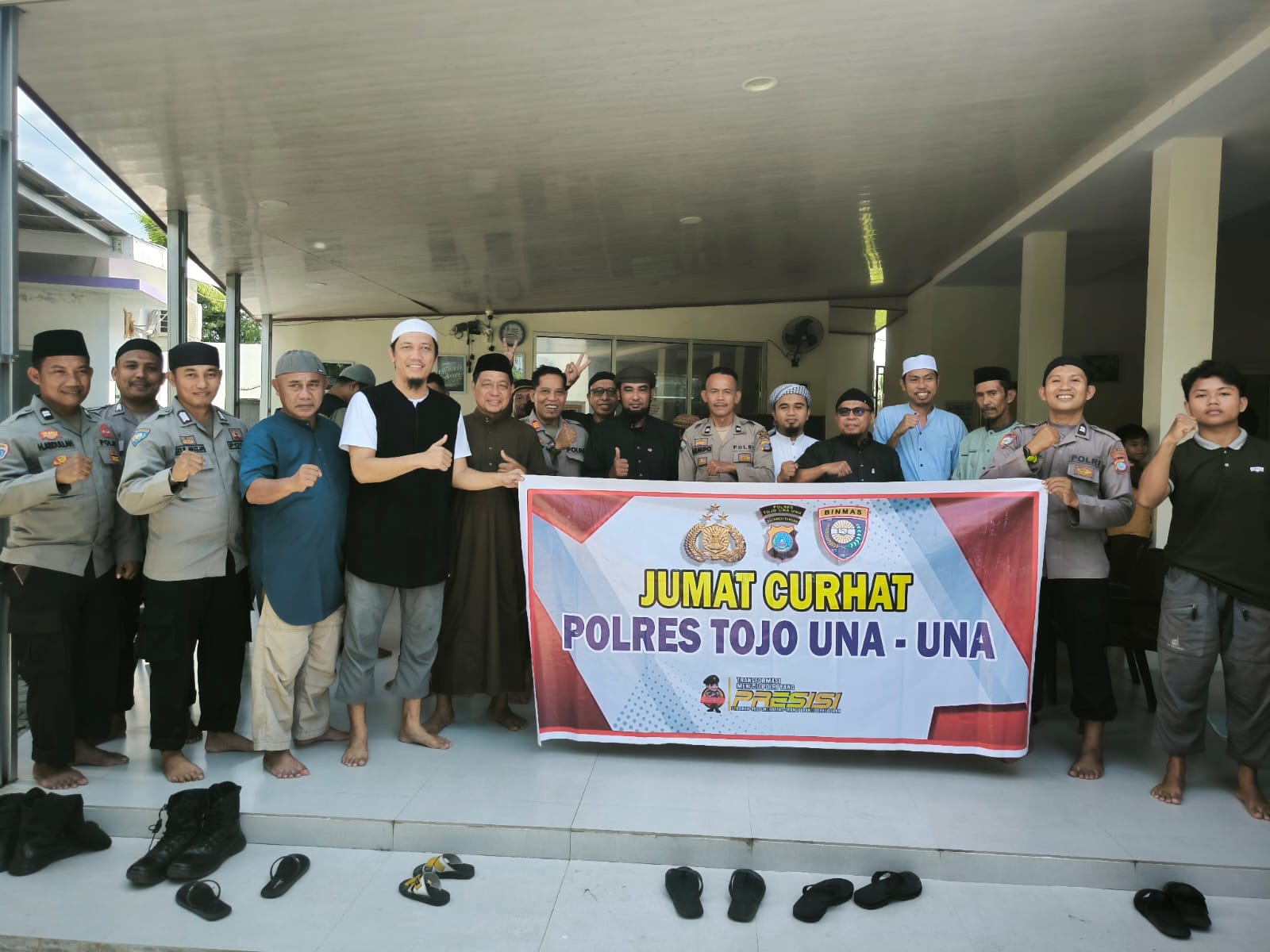 Kepolisian Resor Tojo Una Una kembali menggelar program "Jumat Curhat"