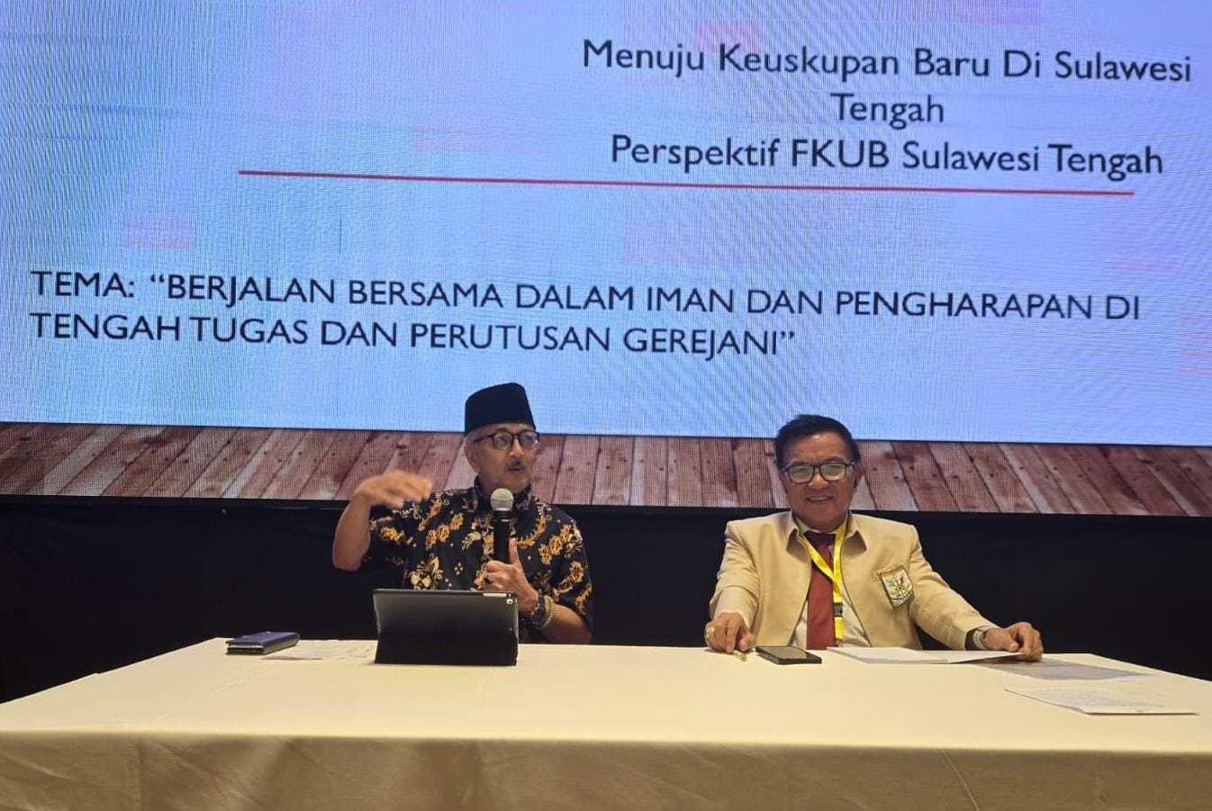 Rapat Kerja (Raker) ke-II Kaum Bapak Katolik (KBK) Kevikepan Manado yang diselenggarakan di Kota Palu pada 12 - 13 Juli 2025 di salahsatu hotel di Kota Palu.