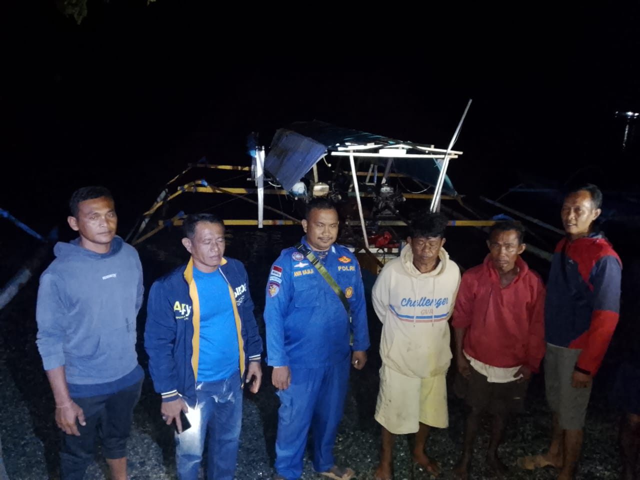 Dua nelayan asal Tojo Una-Una, Hamid Sako (50) dan Abidin Bungko (55), berhasil ditemukan selamat