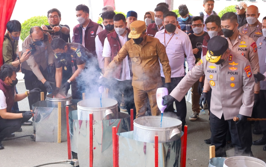 Pemusnahan barang bukti narkotika jenis sabu seberat 40 kilogram