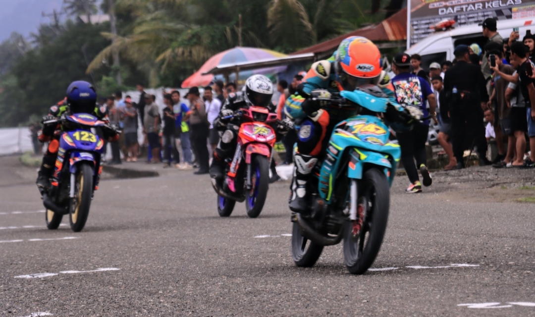 Kejuaraan Roadrace Piala Kapolda Sulawesi Tengah Seri 3 resmi ditutup pada Minggu (13/7/2025) sore