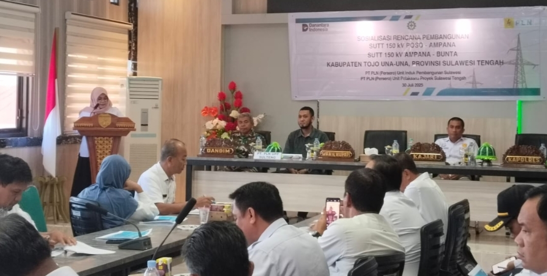 Sosialisasi Rencana Pembangunan SUTT 150 KV Poso-Ampana dan SUTT 150 KV Ampana - Bunta oleh PT. PLN (Persero) Unit Pelaksana Proyek Sulawesi Tengah, Rabu (30/7/2025).
