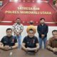 Polres Morowali Utara berhasil mengungkap kasus penggelapan dengan kerugian mencapai Rp1,8 miliar yang dilakukan oleh Melvan alias Mevan (37)