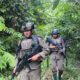 Tim Alfa 1 Satgas III Preventif Ops Madago Raya intensif melaksanakan patroli jalur klasik selama tujuh hari secara bergantian di wilayah Tambarana-Kalora, Kecamatan Poso Pesisir Utara.