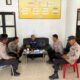 Sat Binmas mendatangi Kantor Kesatuan Bangsa dan Politik (Kesbangpol) Kabupaten Touna untuk berkoordinasi dan bertatap muka.