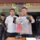 Aiptu I Kadek Aruna (kanan) saat kegiatan conference pers
