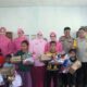 Bakti Sosial Bhayangkari Peduli dengan menyalurkan bantuan pendidikan kepada siswa dan pihak sekolah SD Inpres Balumpewa, Kecamatan Dolo Barat, Kabupaten Sigi, Selasa 10/02/2026
