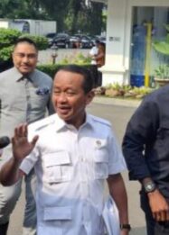 Presiden Prabowo Subianto memanggil Menteri ESDM Bahlil Lahadalia ke Istana, Jakarta, Kamis (16/4/2026).