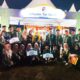 Jajaran pejabat daerah, pembina, pelatih, dan seluruh kafilah Kabupaten Tojo Una-Una berfoto bersama di tenda paviliun daerah usai penutupan Musabaqah Tilawatil Qur'an (MTQ) XXXI Tingkat Provinsi Sulawesi Tengah di Kabupaten Sigi, Sabtu (13/6/2026).