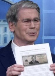 Departemen Keuangan AS menyiapkan uang kertas pecahan USD250 bergambar Donald Trump (Foto: AP)